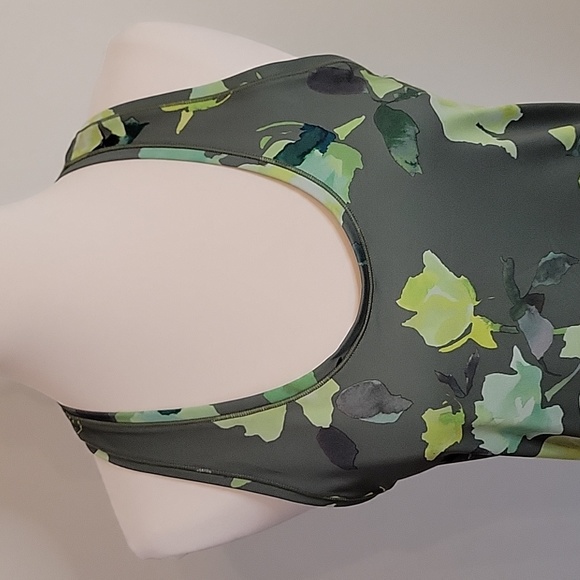 Athleta floral water color racerback tank top womens size M - Picture 2 of 10